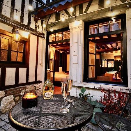 Le Spa Gustave - Sauna, Jacuzzi & Terrasse A Ruan Exterior foto