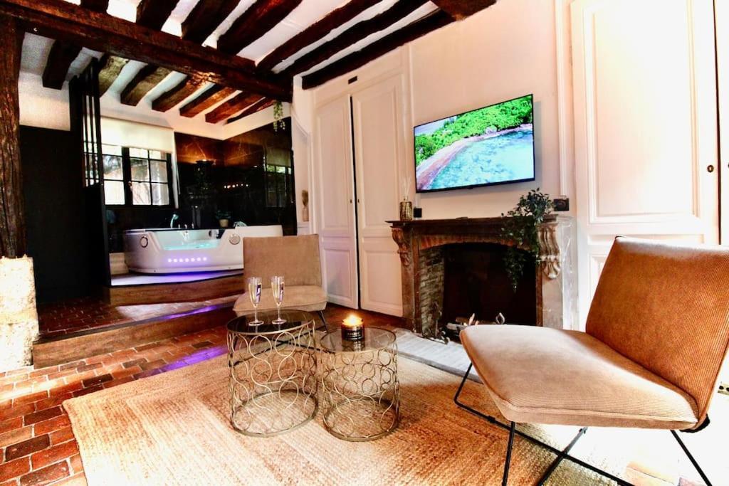 Le Spa Gustave - Sauna, Jacuzzi & Terrasse A Ruan Exterior foto